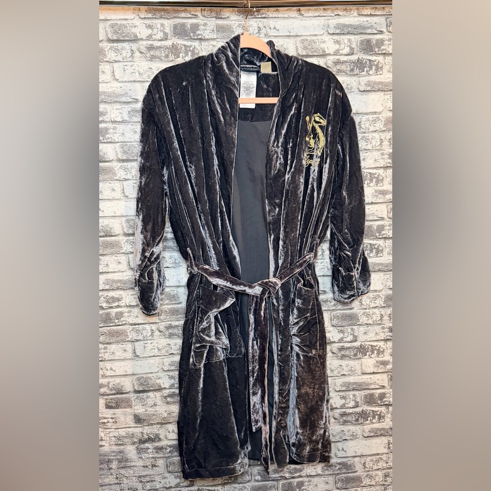 Pottery Barn Teen Hufflepuff Dark Gray Velvet Robe